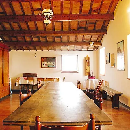 Authentic Casale Le Fontanelle With Pool And Garden In Σπίτι διακοπών